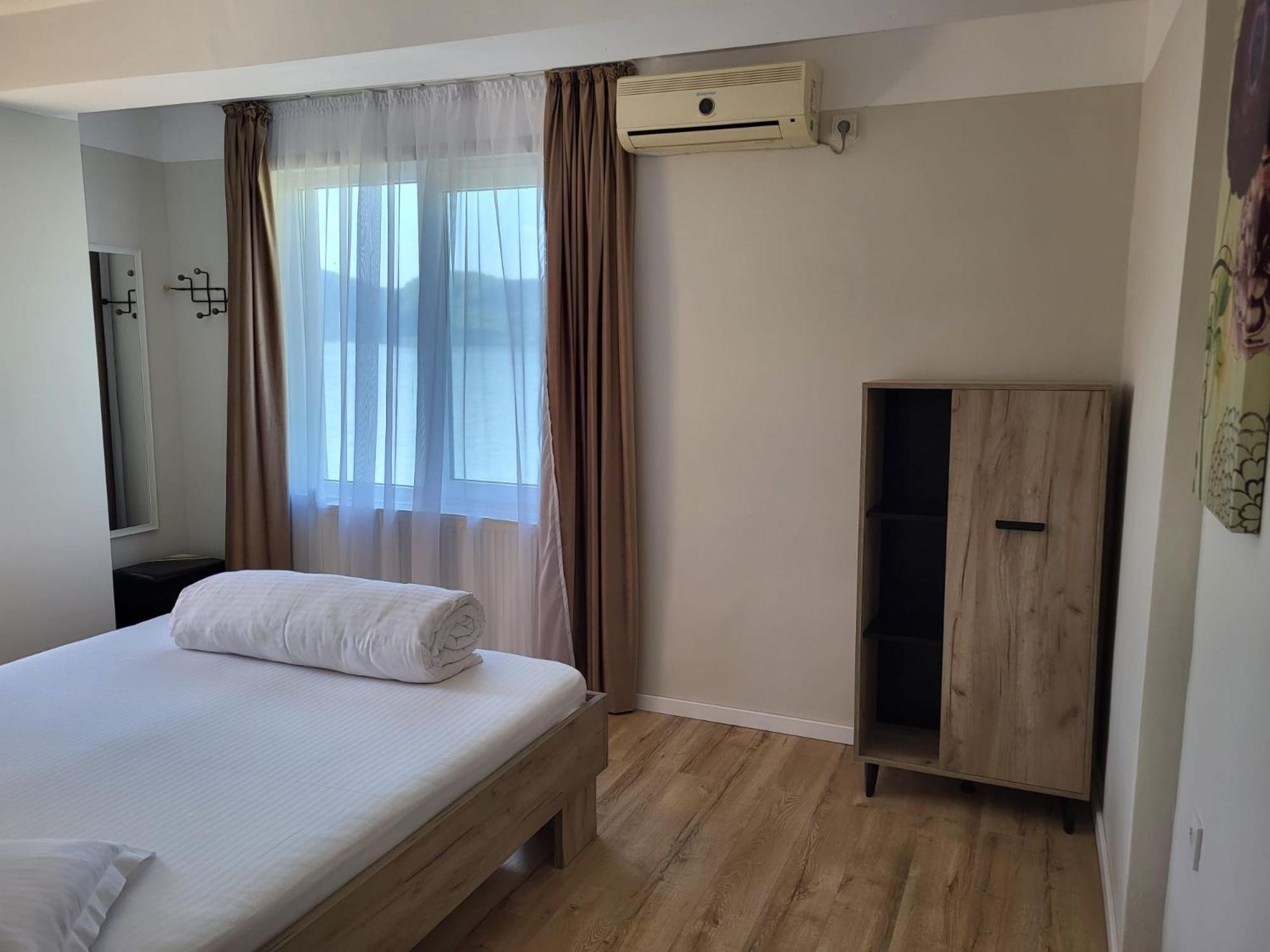 Casa Ana Serena Ieşelniţa 外观 照片